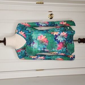 Reel Legends Reel Tec Rainbow Succulents Top NWT